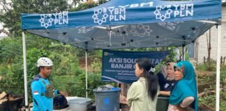 PLN Jawa Barat Distribusikan Bantuan untuk Korban Banjir di Berbagai Daerah