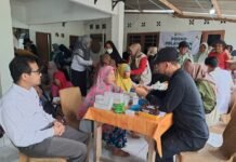 RSUD Karawang Gelar Pengobatan Gratis untuk Korban Banjir di Telukjambe Barat