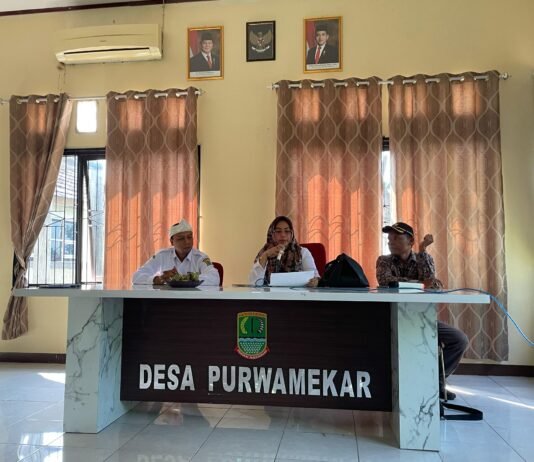 Rapat Minggon Desa Purwamekar: Kades Tekankan Pajak dan Program Sosial