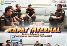 Dorong Kinerja dan Akuntabilitas, Kajari Karawang Pimpin Rapat Evaluasi Anggaran 2025