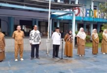 Peluk Haru dan Asa Masa Depan: 683 Siswa SMKN 2 Karawang Resmi Jadi Alumni”