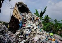 Bom Waktu Bernama Sampah di Karawang