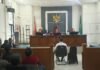 Aksi Jurnalis Karawang Iringi Sidang Yusuf Saputra di PN Karawang