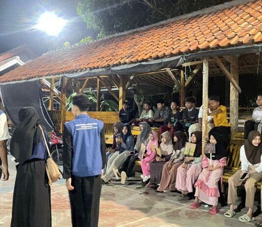 Desa Sindangmukti Kompak Sambut Tahun Baru Islam Bersama Tim KKN Unsika