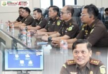 Tak Hanya Bongkar Korupsi, Kajari Karawang Ini Juga Bangun Lapangan Tenis untuk Anak Pinggiran