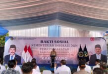 Warga Karangligar, Palungsari, dan Mulyajaya Terima Bantuan HUT RI ke-80