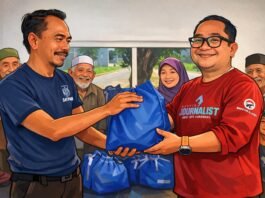 Kehangatan di Balik Sembako: IWOI Karawang Pererat Kebersamaan dengan Warga