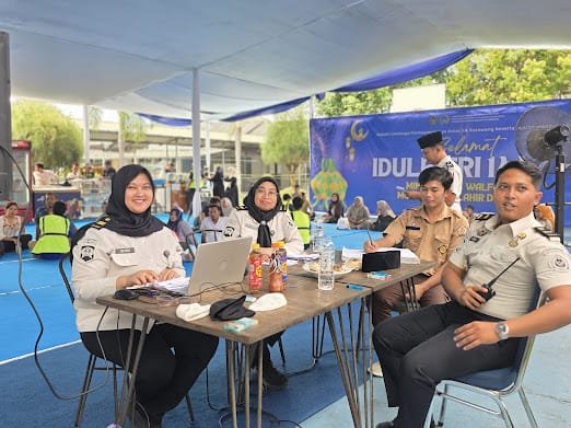 Air Mata dan Senyum Bertemu, Momen Lebaran yang Menggetarkan di Lapas Karawang