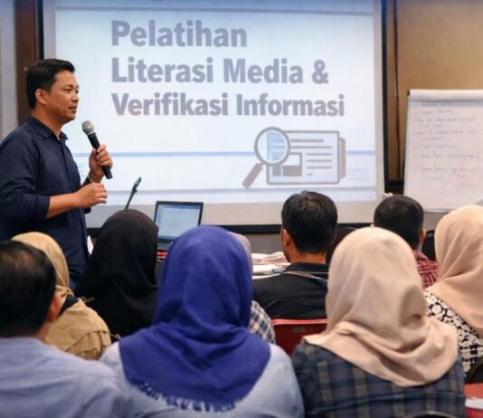 Pemerintah Gencarkan Literasi Media Hadapi Maraknya Hoaks Politik