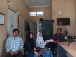 Dua Siswi SMKN 2 Karawang Tuntaskan Laporan PKL di PT Teras Pasundan Mediatama