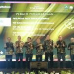 PERUMDAM Tirta Tarum Karawang Dinobatkan BUMD Bintang 5 di TOP BUMD Awards 2026