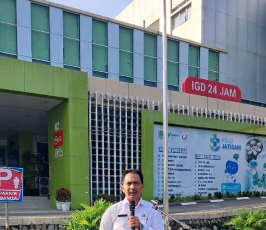 Pegawai RSUD Jatisari Ikuti Apel Pagi Senin 20 April 2026, Fokus Tingkatkan Pelayanan