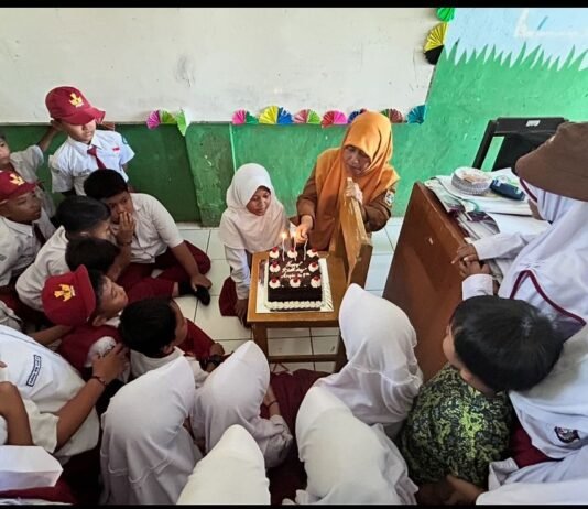 Syukuran Penuh Makna, Milad Azqya Dalia Salsabila Dirayakan dengan Rasa Syukur