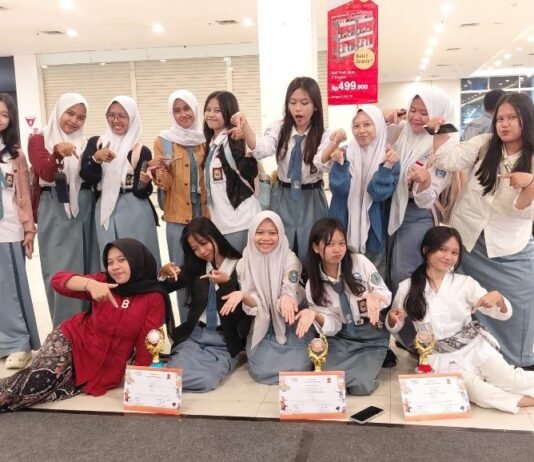 Ajang FLS3N 2026 Jadi Panggung Prestasi, Siswi SMKN 2 Karawang Bersinar