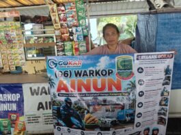 GOKAR Dorong Semangat Pedagang Kantin Pemda melalui Pembagian Spanduk Gratis