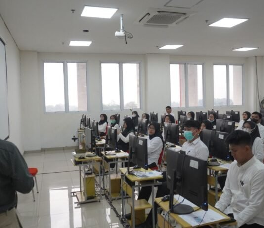 Seleksi Karyawan Non-ASN BLUD RSUD Karawang Masuki Tahap CBT di Universitas Singaperbangsa Karawang