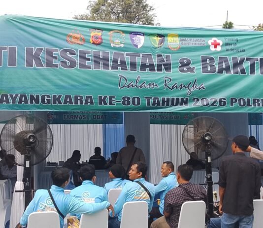 Ojek Online Asli Karawang GOKAR Ambil Bagian dalam Bakti Sosial Polres Karawang