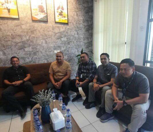 Bulog Karawang Pastikan Kualitas Beras SPHP Tetap Aman