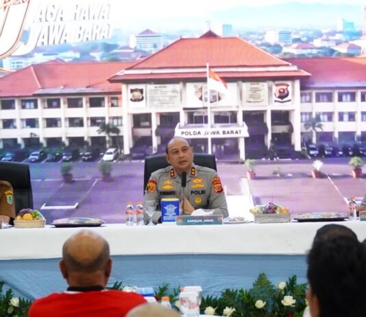 Pimpin Rakor di Karawang, Kapolda Jabar Tegaskan Komitmen Cegah Premanisme dan Gangguan Investasi